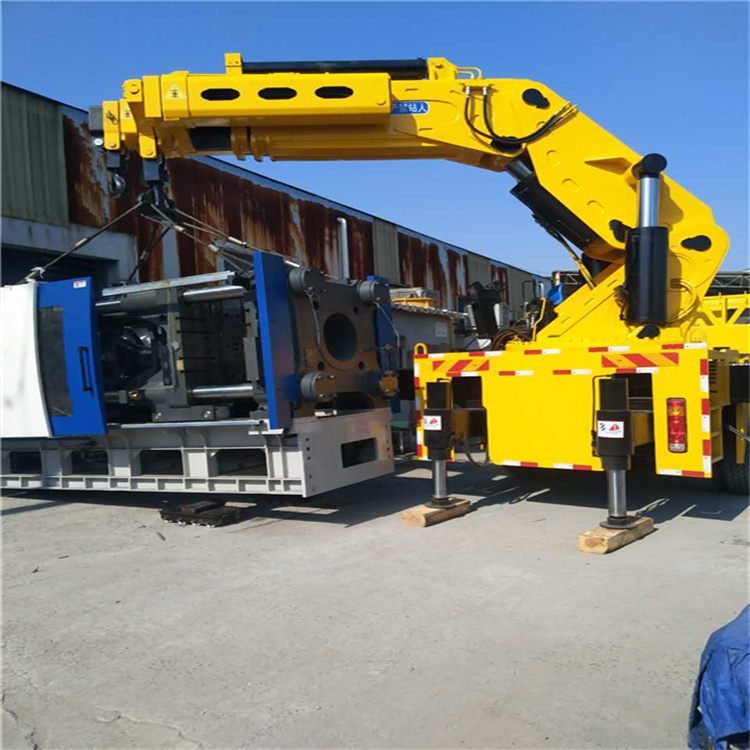 廊坊 大吨位折臂吊出租费用解析：一小时租赁多少钱