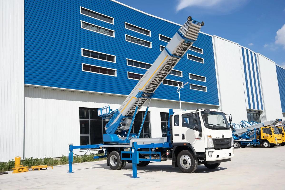 廊坊小型云梯车上料车租赁多少钱