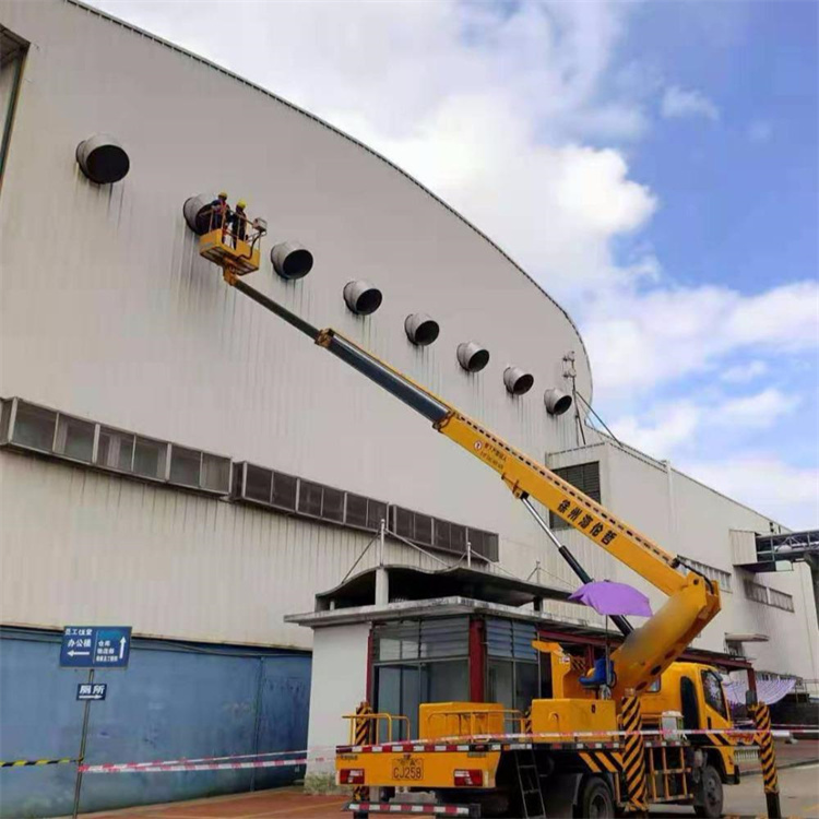 廊坊高空作业车出租服务：专业广告牌安装解决方案